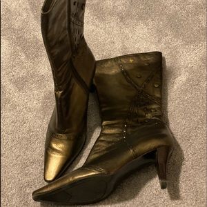 Bandolino Gold Heeled Boots